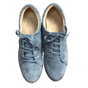 Naturalizer "Flynn" Blue Leather Lace Up Casual Shoe